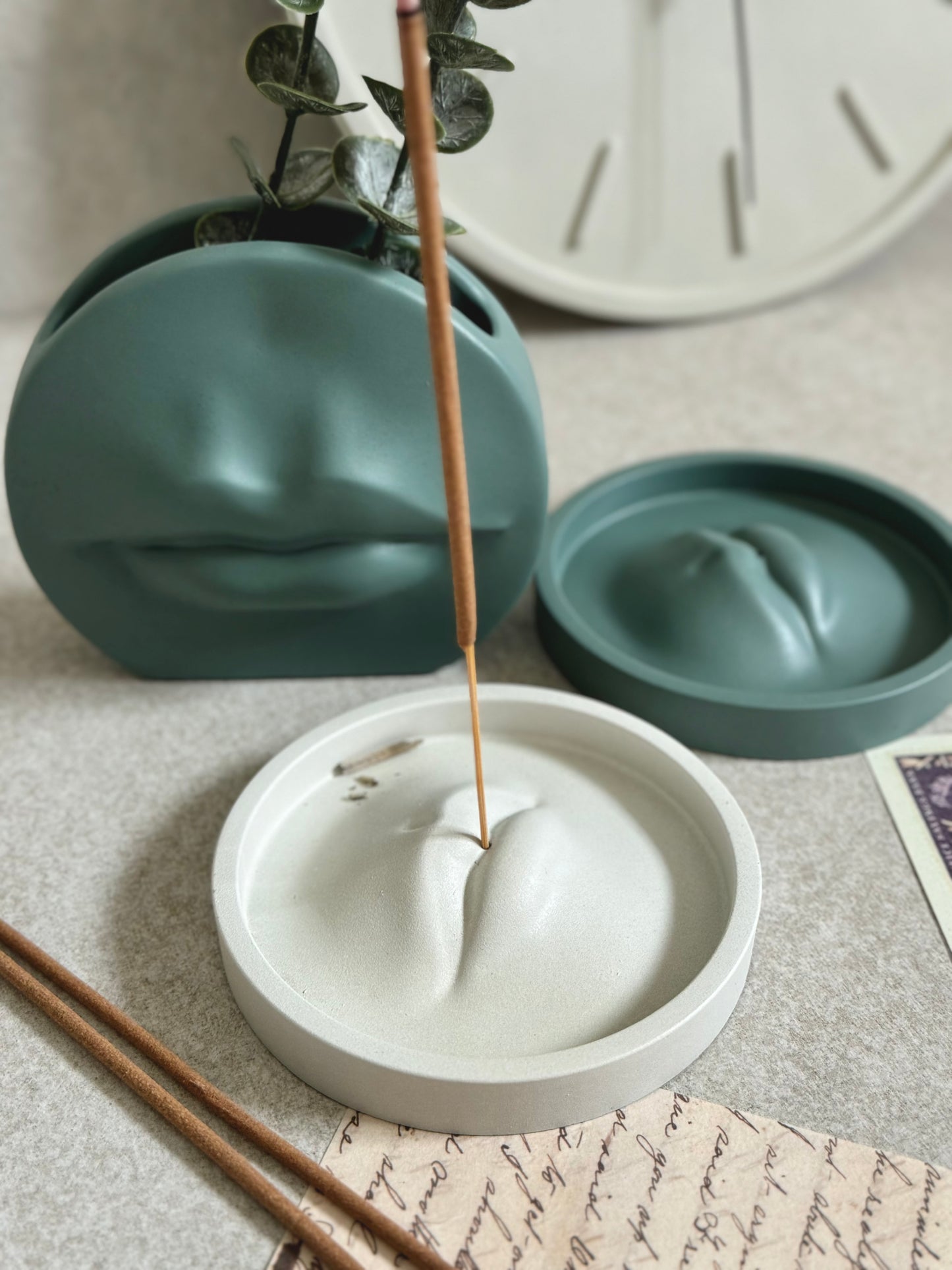 Lip Incense Holders